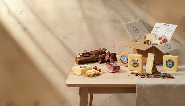 Sommer-Jausn: Wander-Brettl & Picknick aus Tirol - TIROLISH