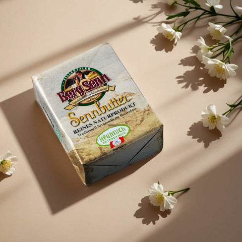 Kräuterbutter aus Sennbutter: 3 Rezepte für den Sommer - TIROLISH