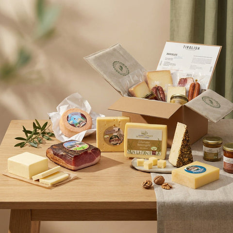 Mitbringsel aus Tirol: Geschenkboxen mit echtem Handwerk - TIROLISH