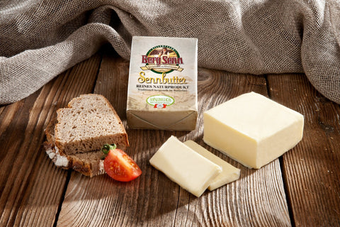 Sennbutter auf Ofenkartoffel — der Sommer-Klassiker - TIROLISH