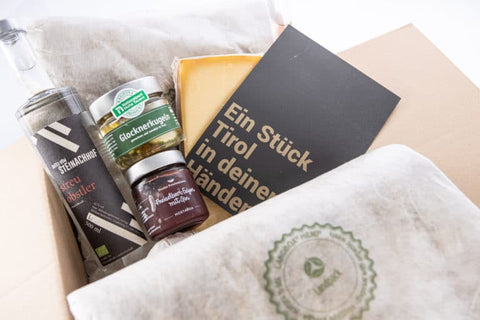 Tiroler Produkte zu Weihnachten verschenken / Geschenkidee für Weihnachten - TIROLISH
